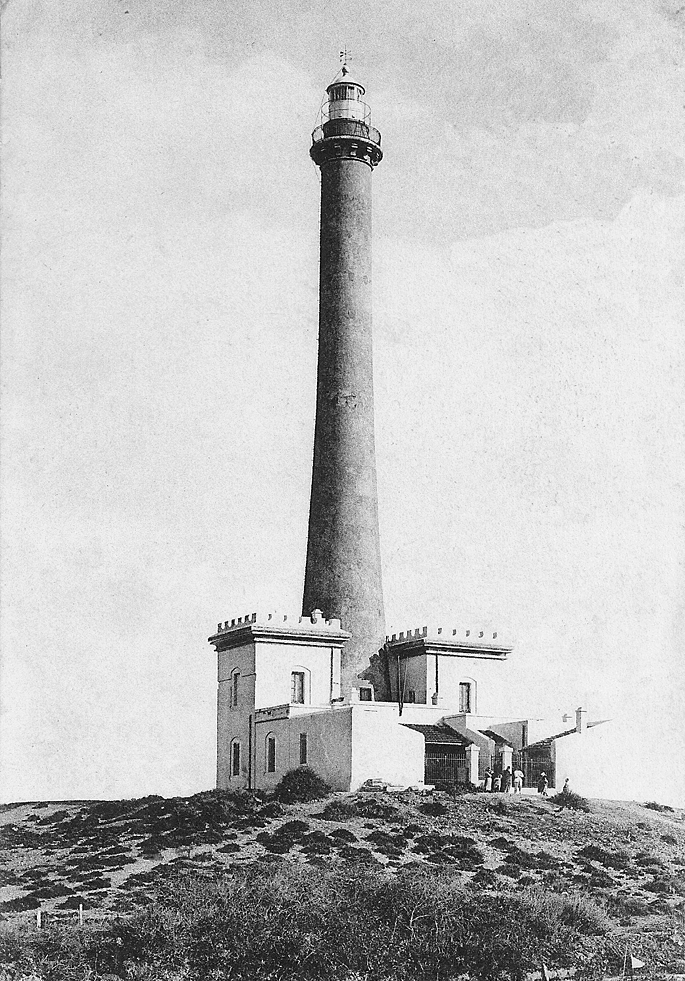 Le phare de Thyna